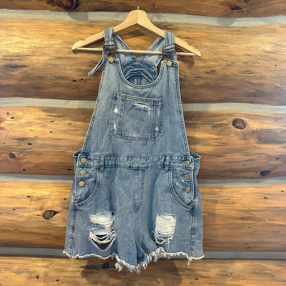 Distressed overalls size L